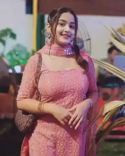 Call Girls Dhantoli Cash On Delivery